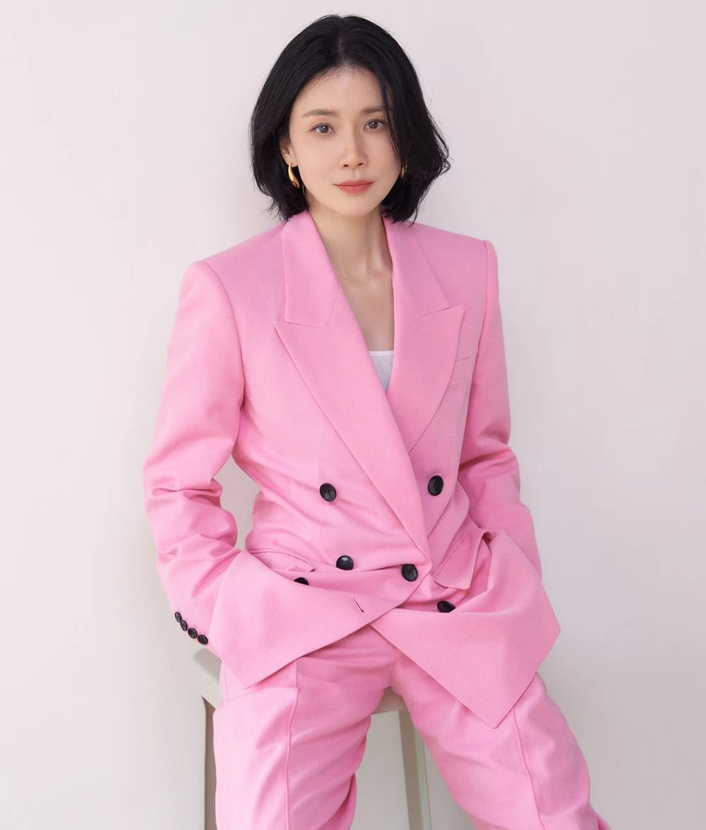 Lee Bo-young