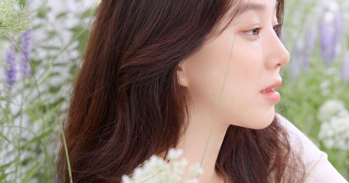 Jung Ryeo Won thumbnail