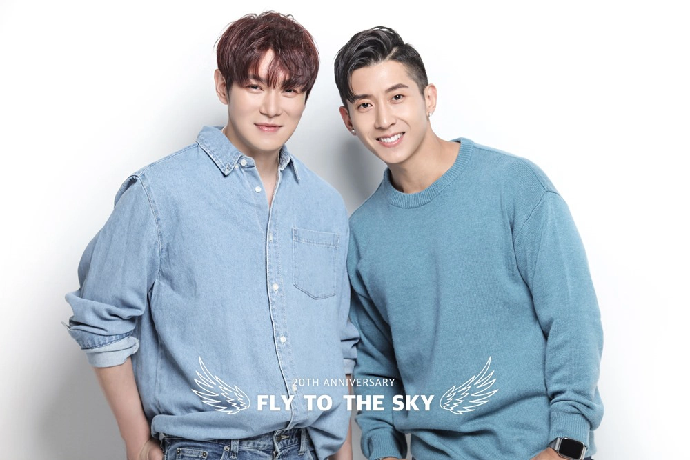 Fly to the sky