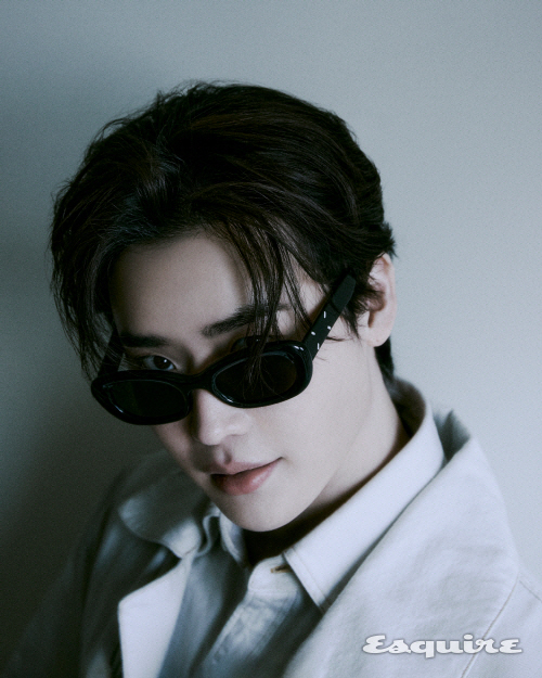 lee jong suk