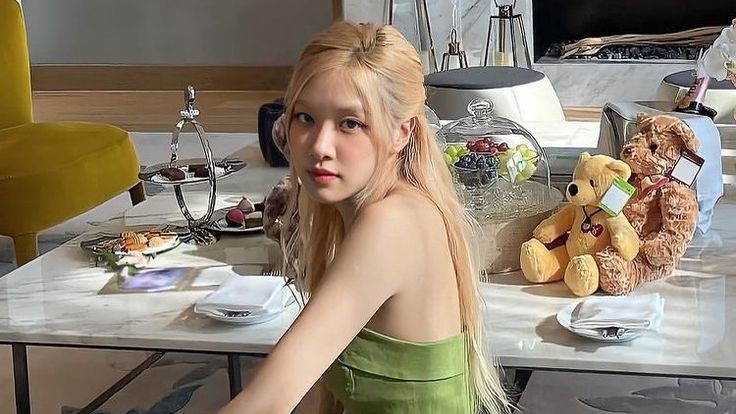 rose