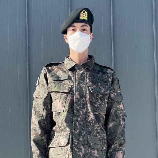 jin bts