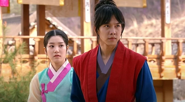 Lee Seung Gi Lee Yu-bi