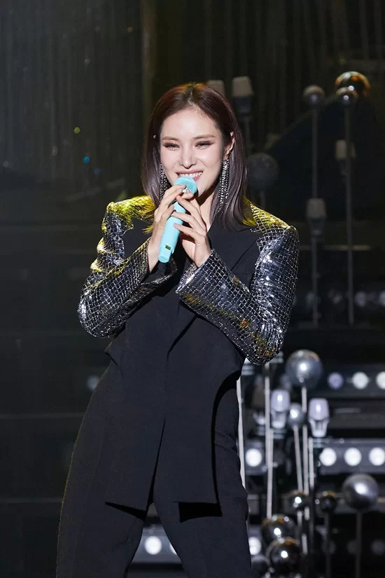 Gummy concert