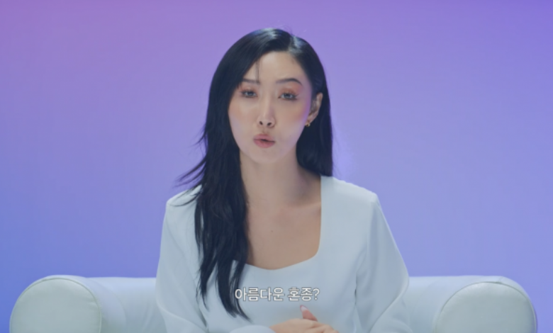 Hwasa thumbnail