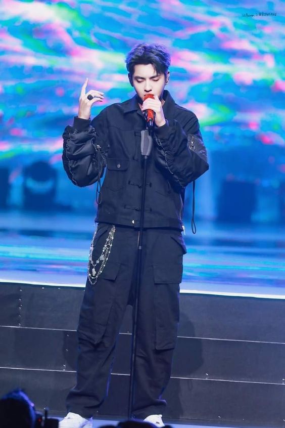 wu yifan