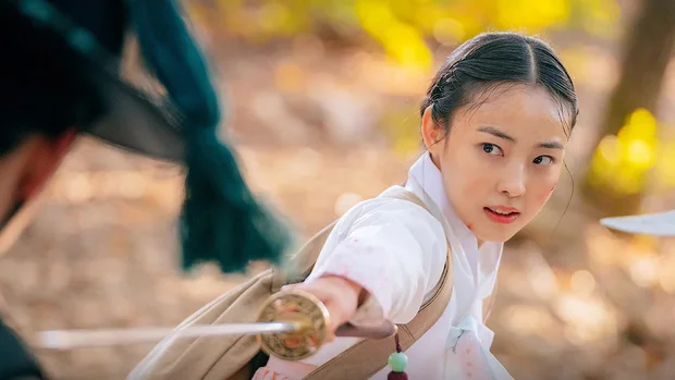 jeon-so-nee