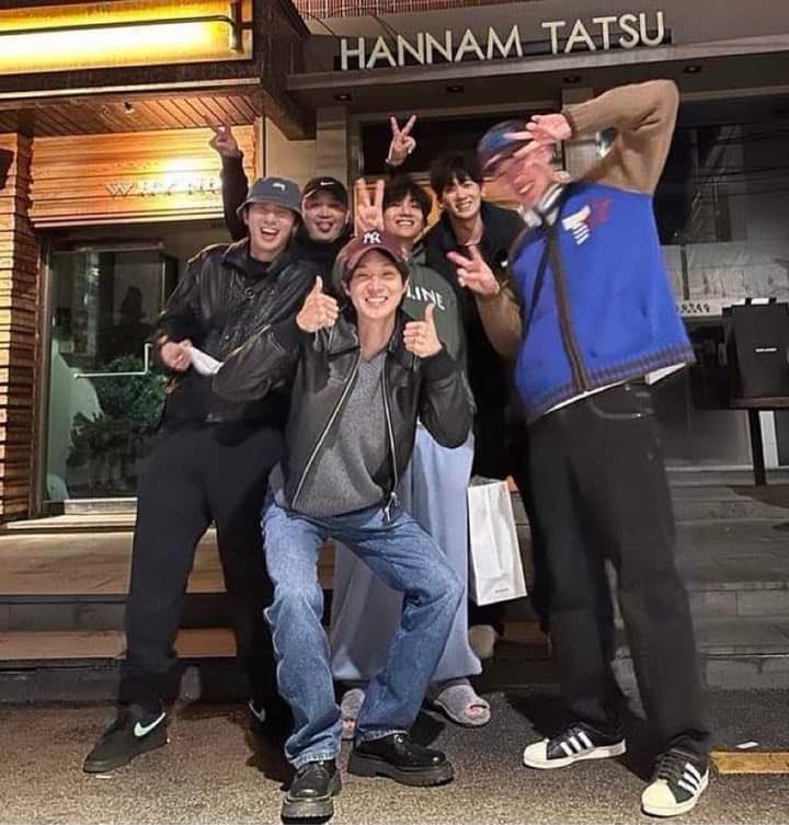 choi-woo-sik-v-park-seo-joon