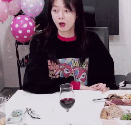 jeon so min