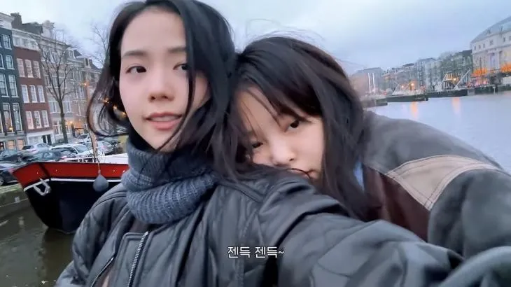 jisoo-jennie