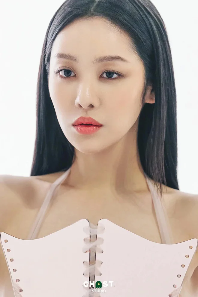 cha joo young