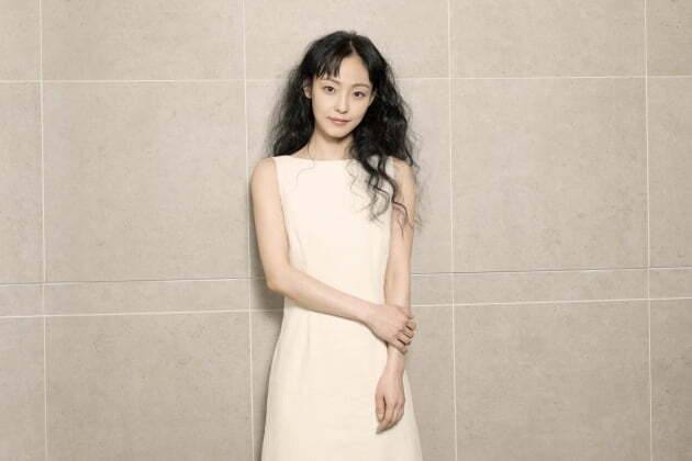 jeon so ni