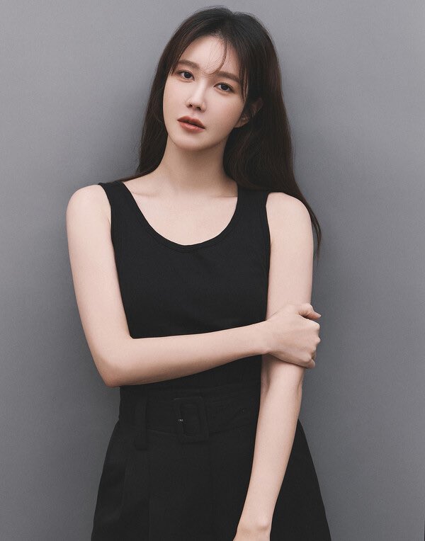 lee ji ah
