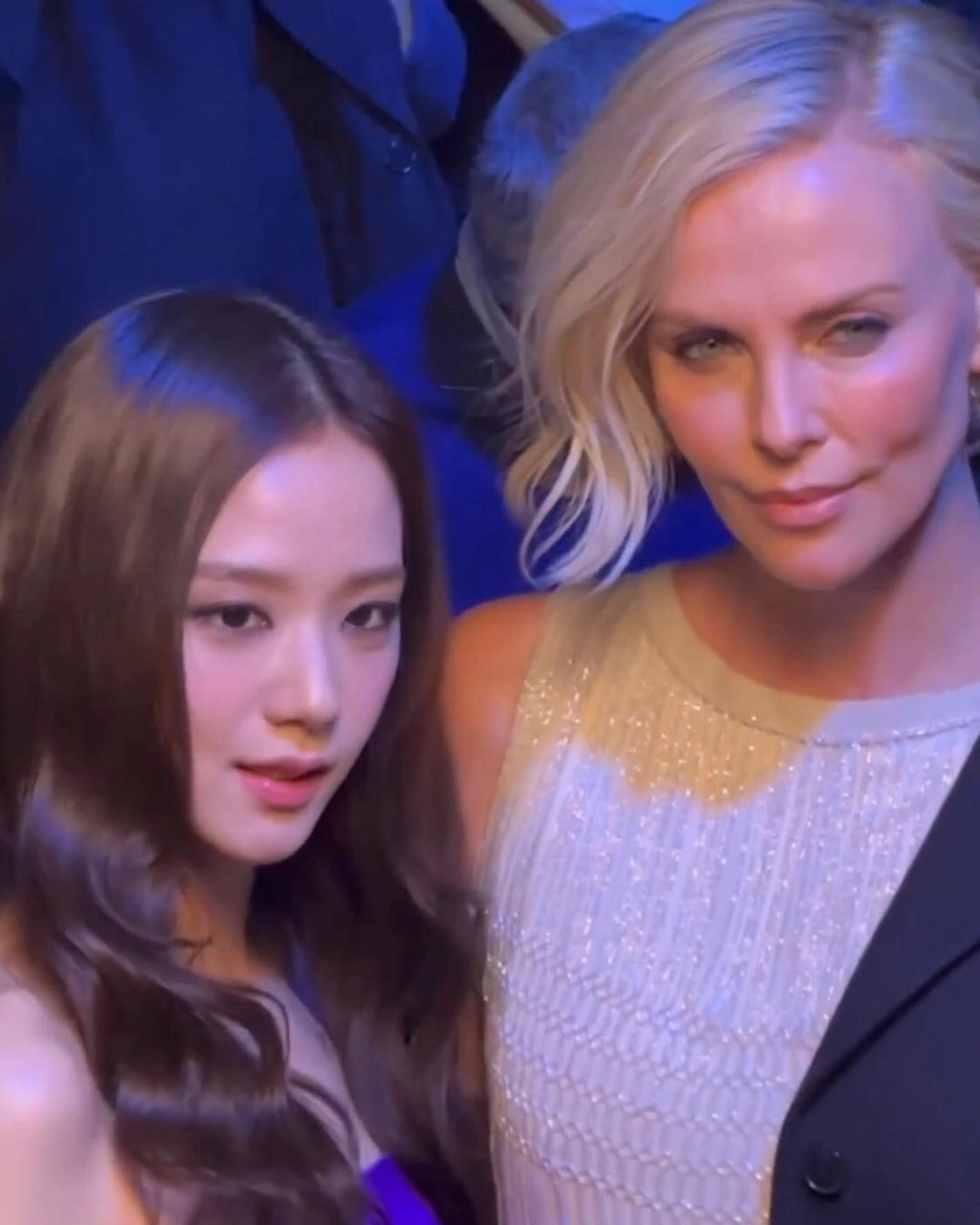 Jisoo Dior