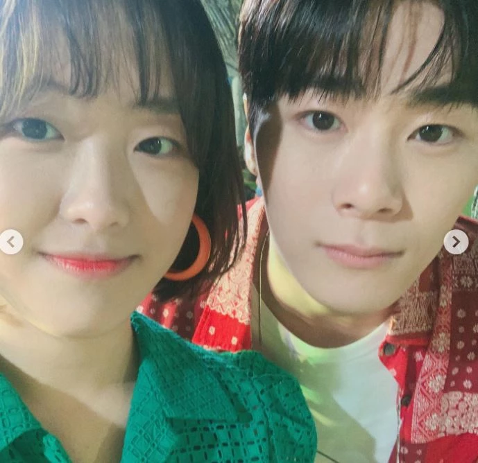 Kim Bo Yoon Moonbin