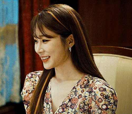 yoo-in-na