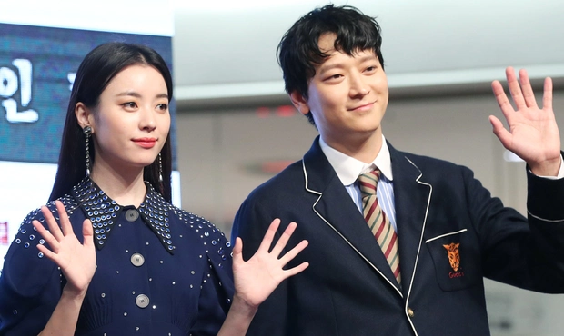 han-hyo-joo-kang-dong-won