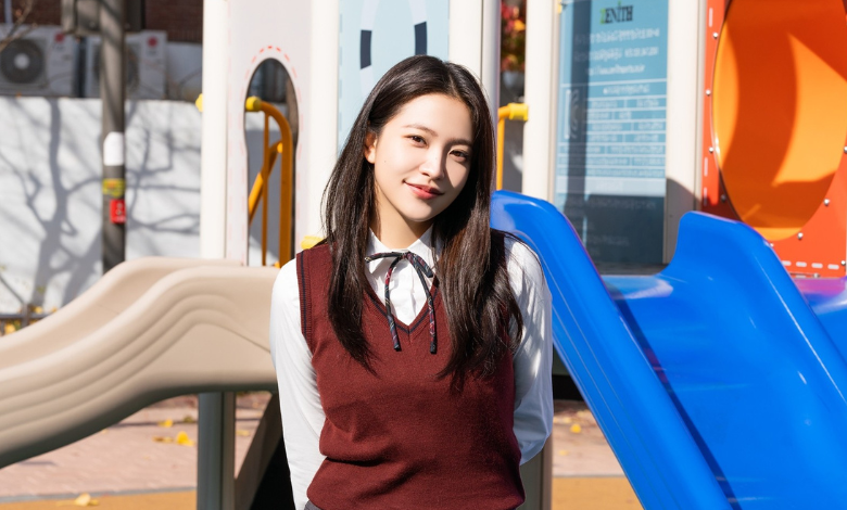 Red Velvet Yeri thumbnail