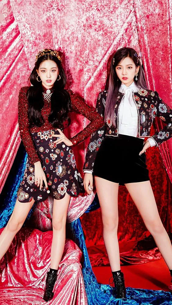 Jang Won Young Ahn Yujin