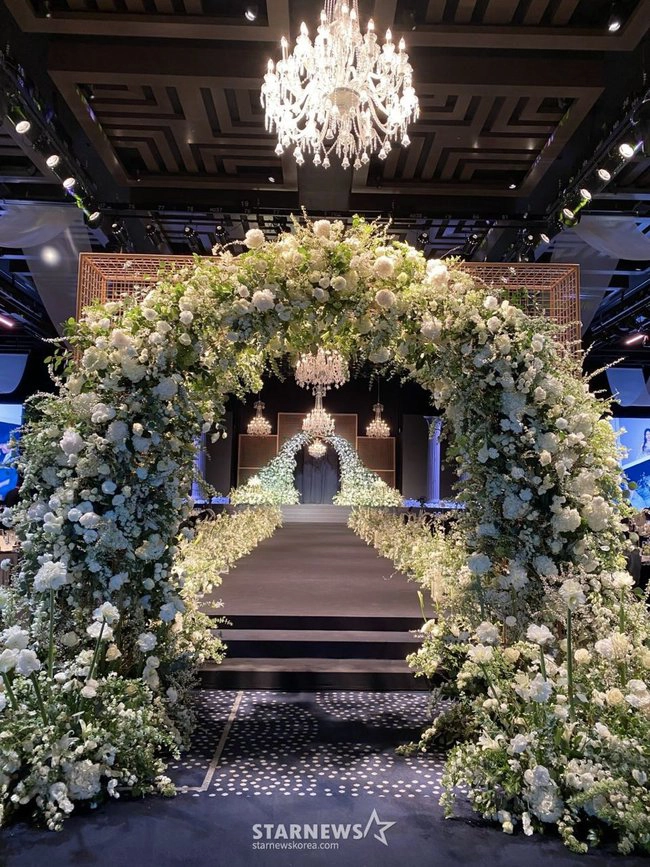 Lee Seung Gi Lee Da In wedding