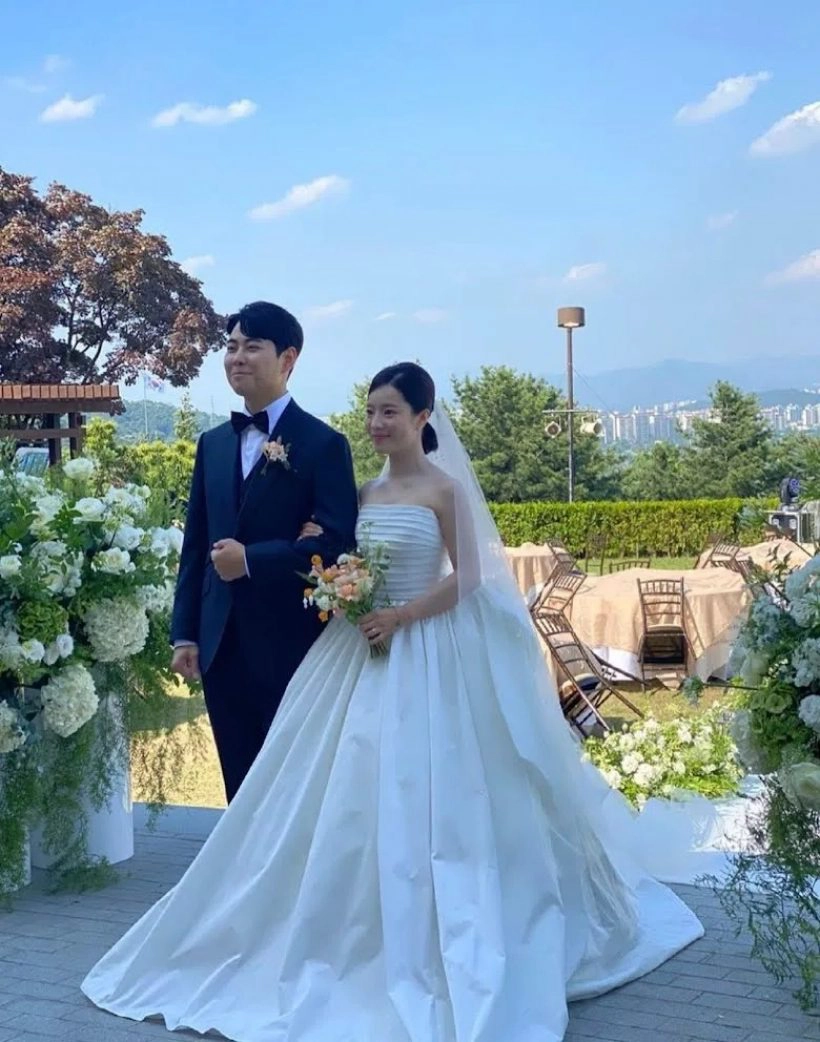 Lee Wook wedding