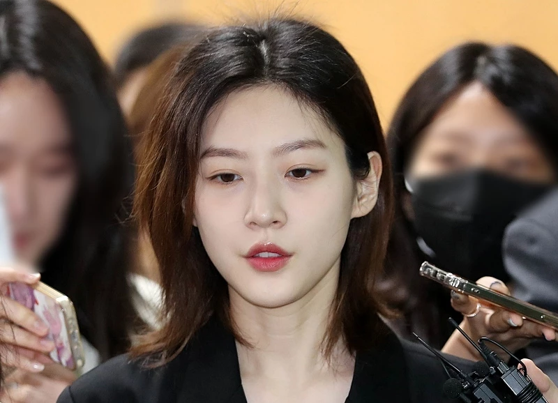 kim sae ron