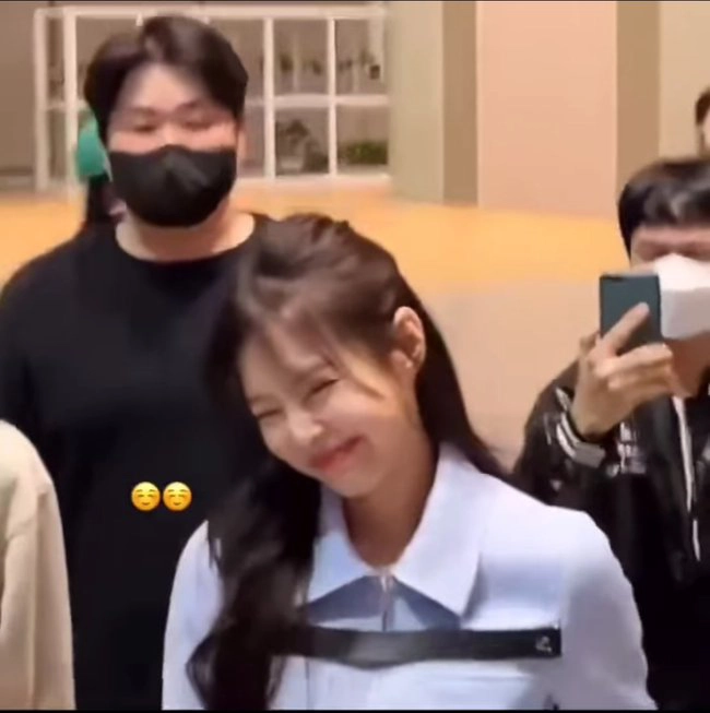 blackpink jennie