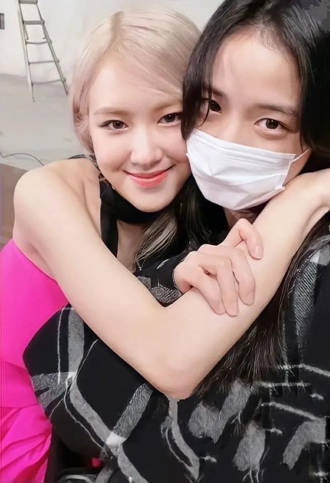 Jisoo Rose