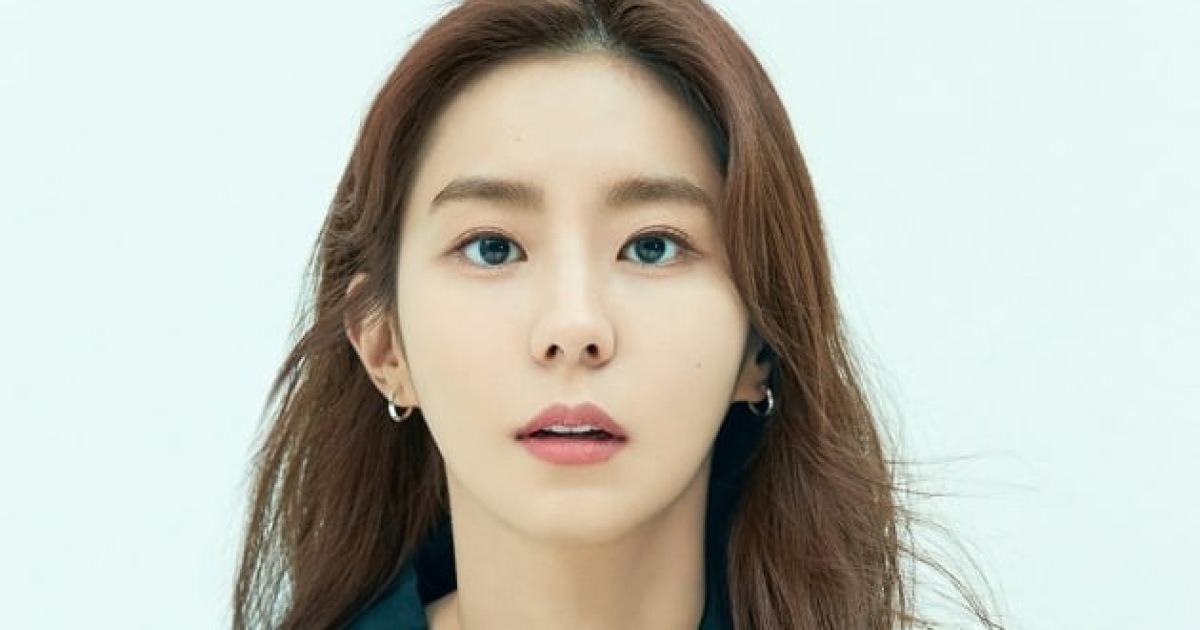 uee thumbnail