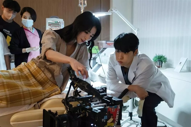 Lee Do Hyun-Lim Ji yeon