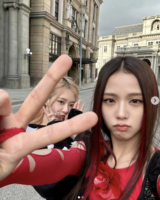 rose jisoo