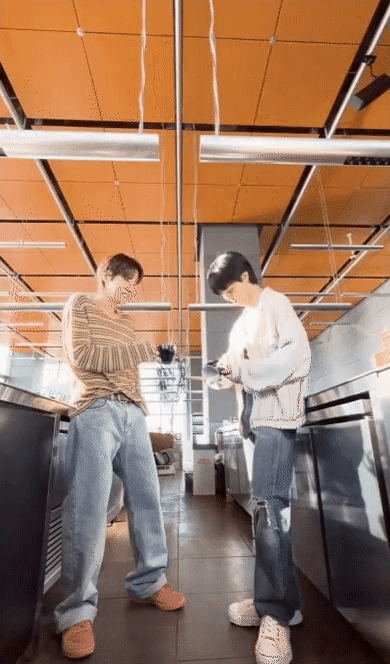 BTS
