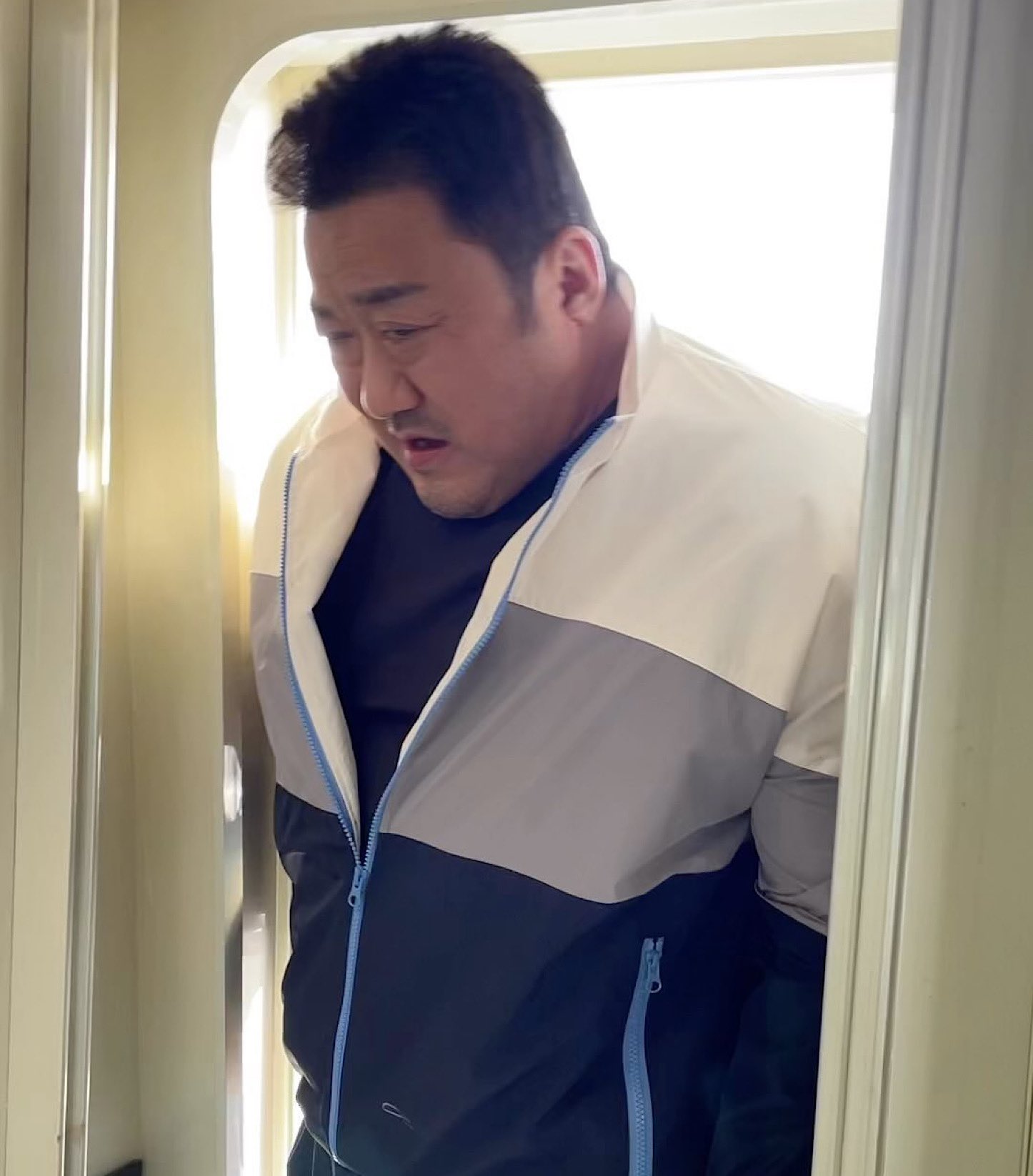 ma-dong-seok 
