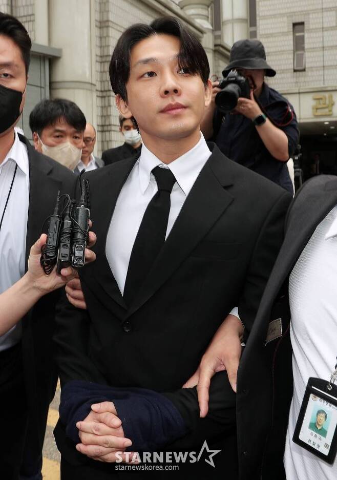 yoo-ah-in