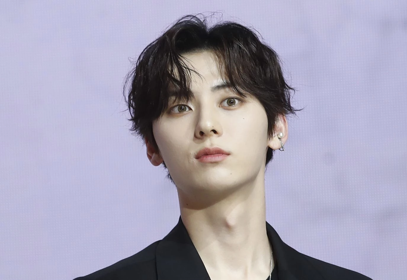 hwang-minhyeon 