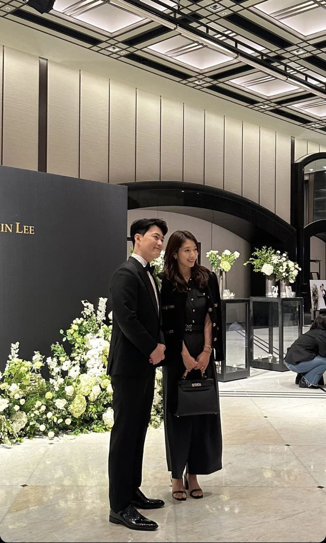 Park Shin Hye 