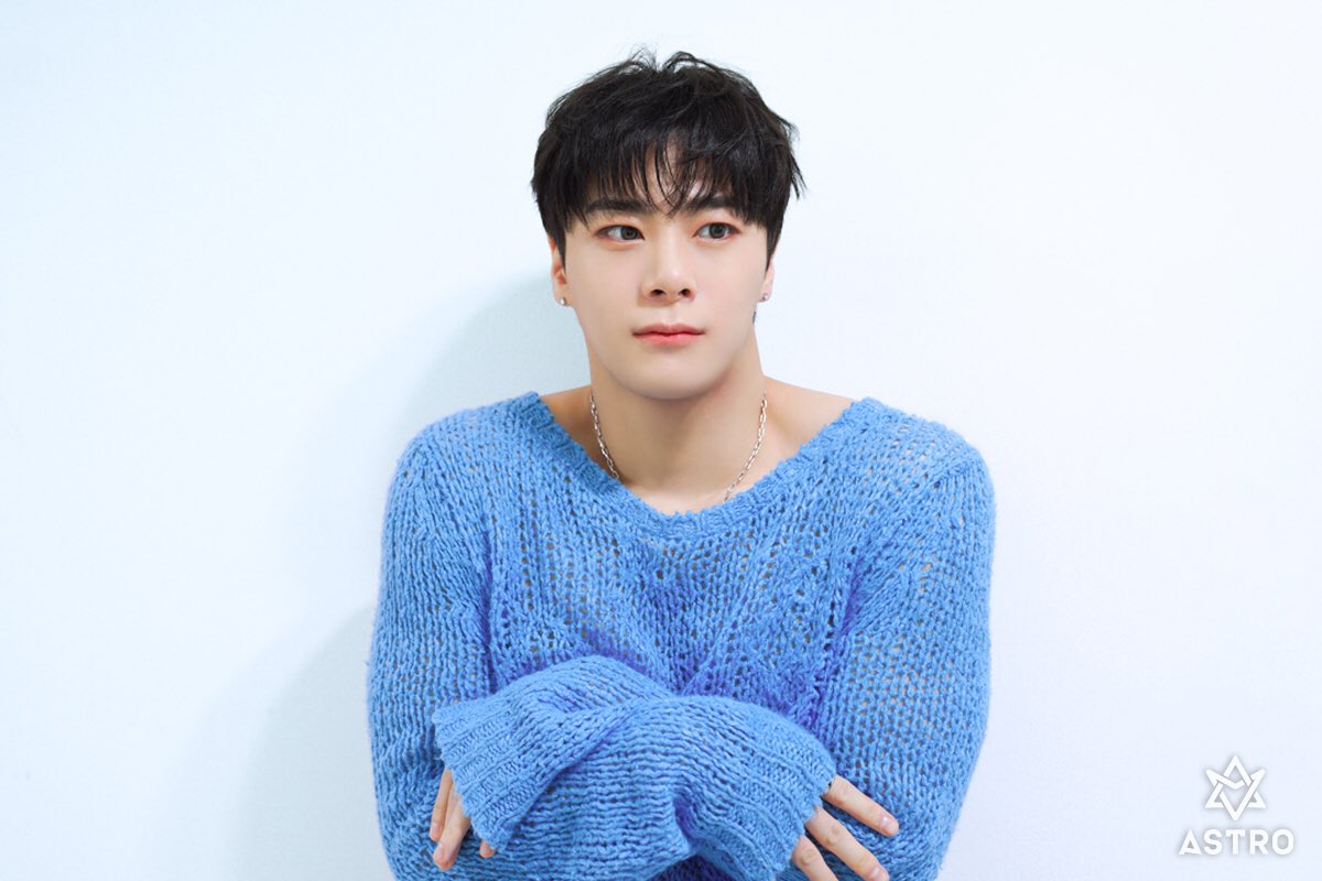 Moonbin