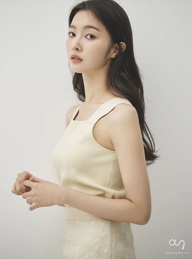  Hong Bi Ra  