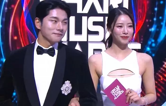Lee-Yi-kyung-Mi-joo 