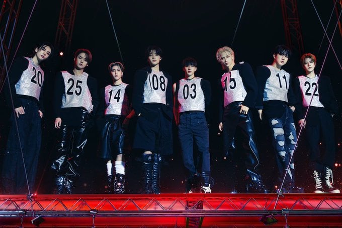 Stray Kids
