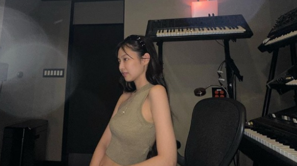 jennie thumbnail