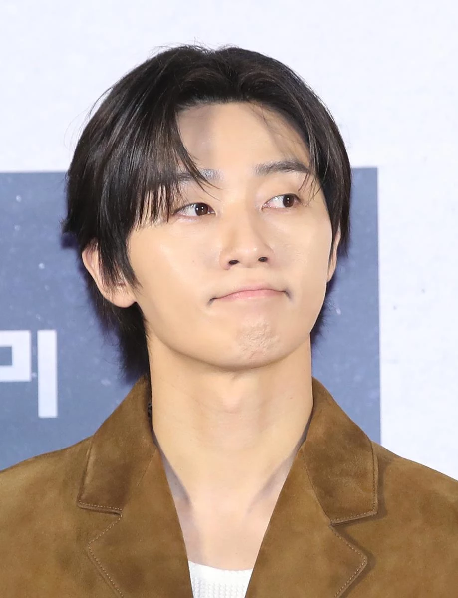 park seo joon