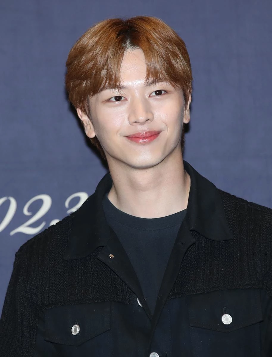 yook-sung-jae-1-062323