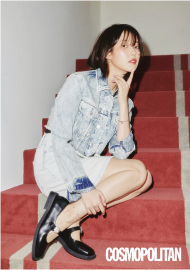 IU Short hair
