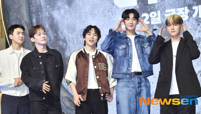 Baekhyun Xiumin Chen Chanyeol Sehun