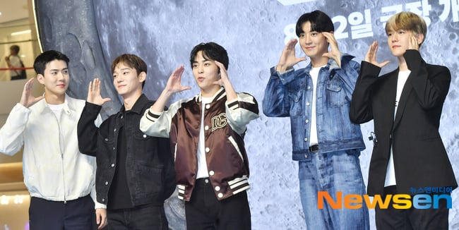 Baekhyun Xiumin Chen Chanyeol Sehun
