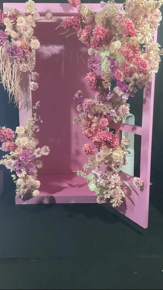 blackpink room