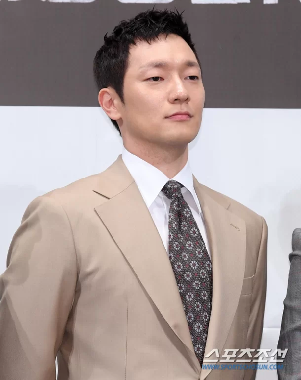 Son Seok gu 