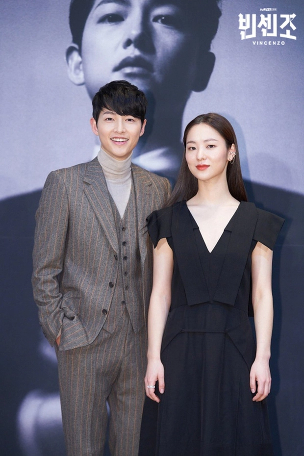 Jeon Yeo Bin song joong ki