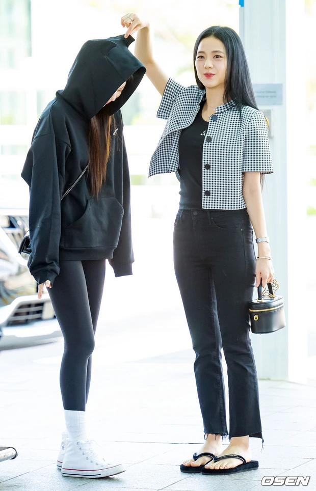 jennie jisoo